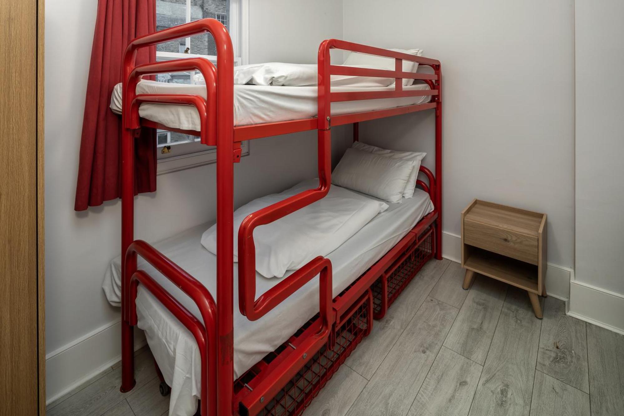 Astor Kensington Hostel London Exteriör bild